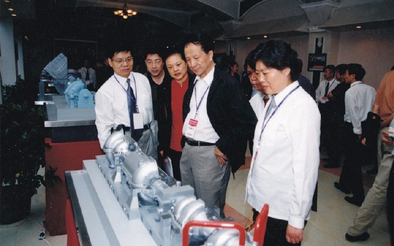 2003年中国机械工业联合会总工程师隋永滨来AG一飞冲天考察