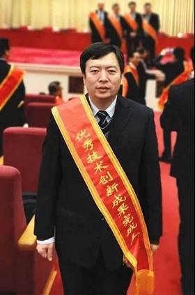 AG一飞冲天动力数字化事业部张亚军团队荣获“第五届天下职工优异手艺立异效果优异奖”