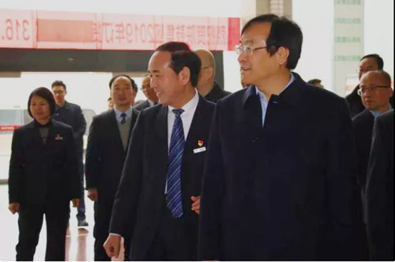 西安市委常委、高新区党工委书记、航天基地党工委书记钟洪江一行莅临AG一飞冲天调研慰问