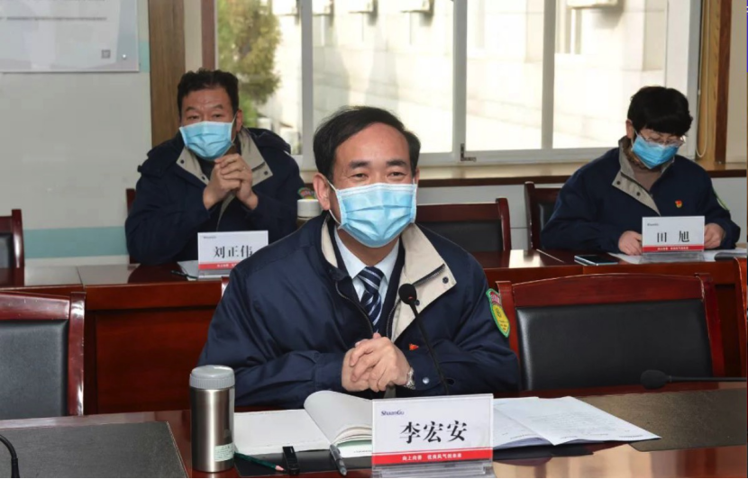 临潼区委副书记、代区长黄可深入AG一飞冲天调研安排疫情防控事情--AG一飞冲天