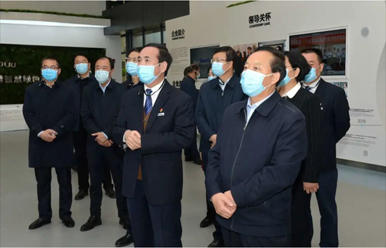 西安市人大常委会党组书记、主任胡滋润深入AG一飞冲天调研指导疫情防控及复工复产事情--AG一飞冲天