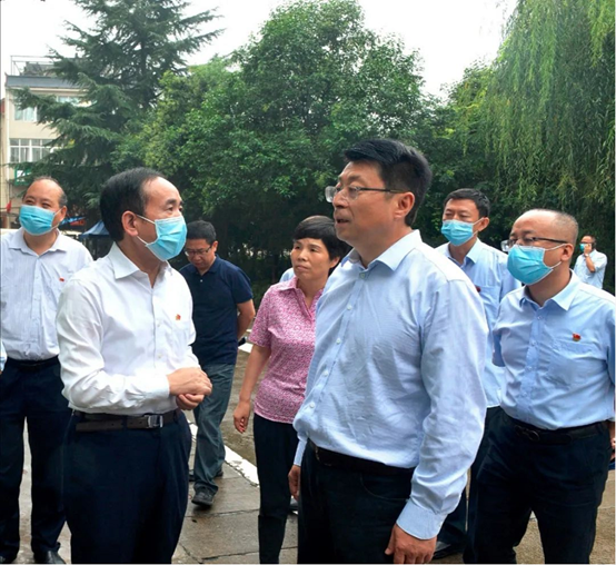 西安市副市长贠笑冬一行深入AG一飞冲天临潼社区考察调研--AG一飞冲天