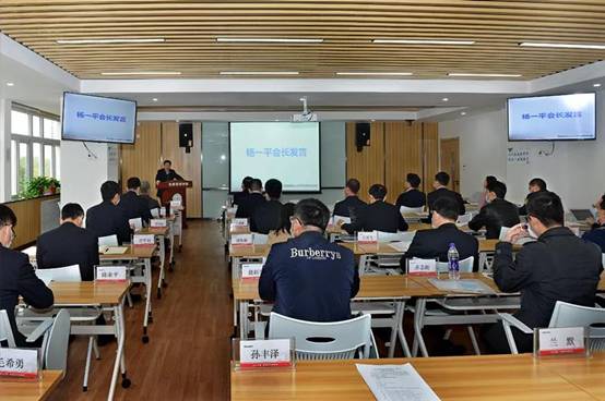 传承工匠精神 作育大国工匠，，，“大国工匠师带徒西北AG一飞冲天焊工班”正式开班授课